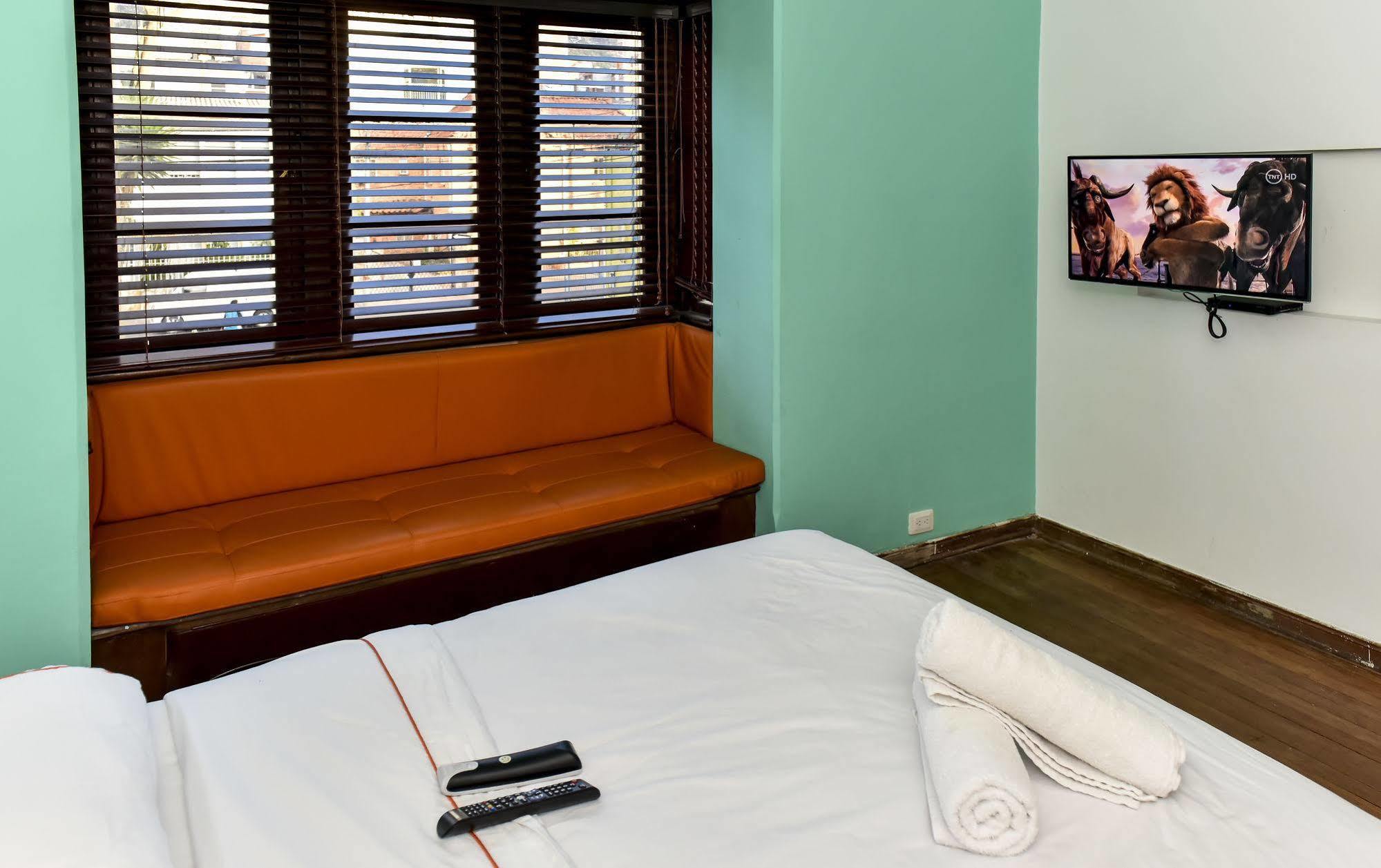 Mi Llave Hostels Bogota Exterior photo